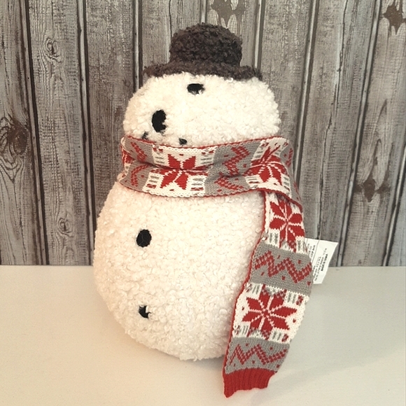 Pottery Barn Cozy Archie Snowman Shaped Pillow Holiday Christmas - Picture 12 of 16